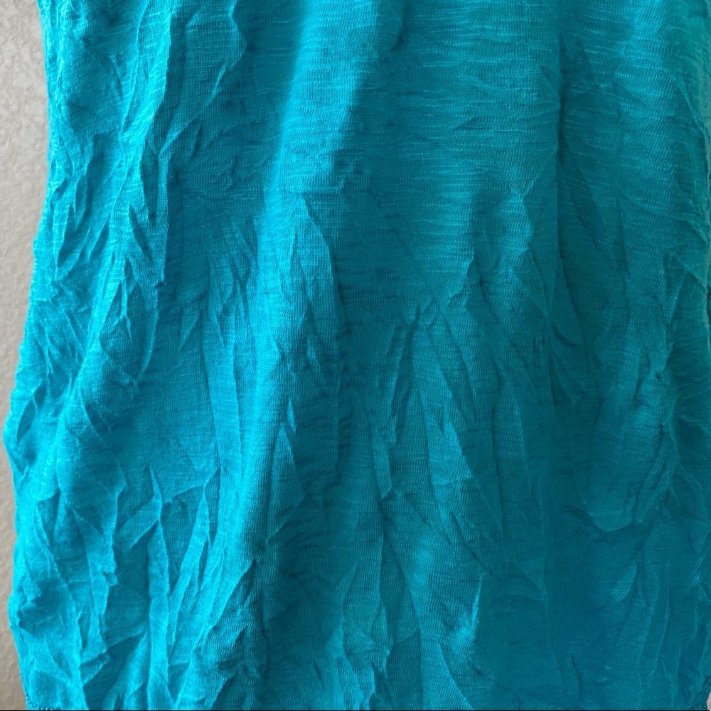 Lace Detailed Tank. - Picture 5 of 6